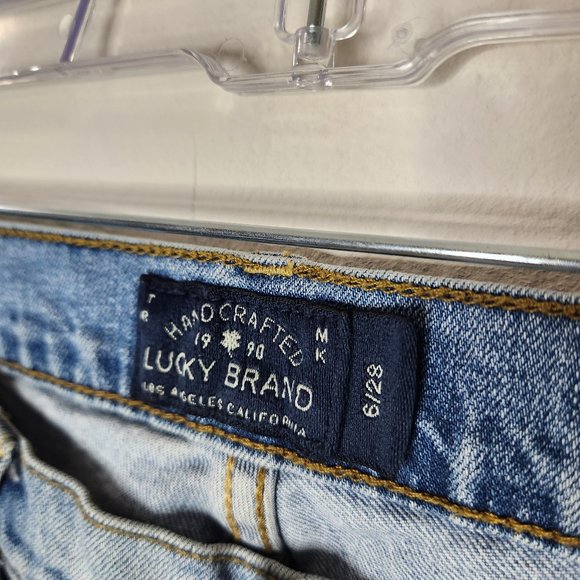 Lucky Brand 6/28 Light Wash Sweet Crop Denim Jeans Straight Flaws - Picture 4 of 6